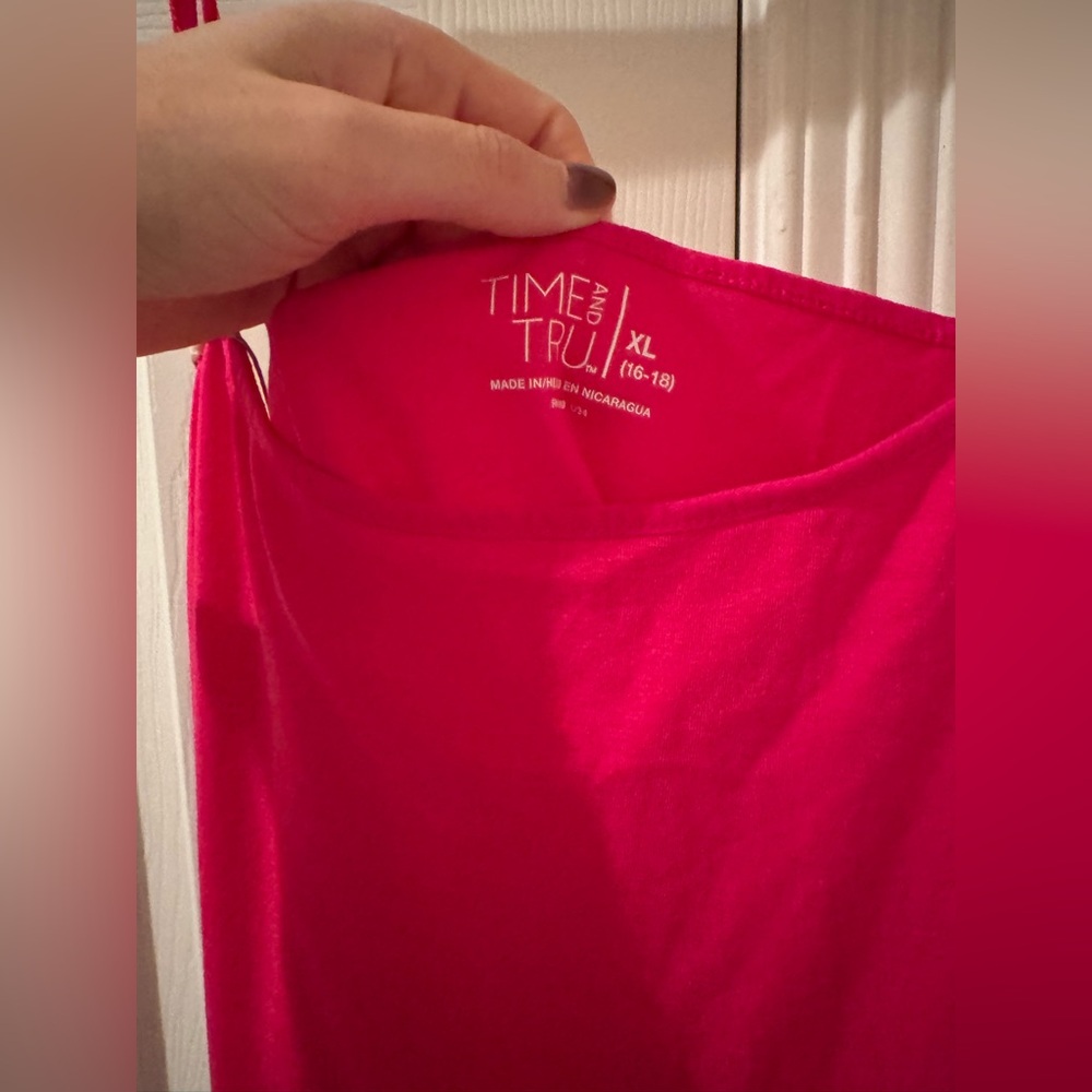 Time and Tru Vibrant Pink Camisole - Picture 3 of 3